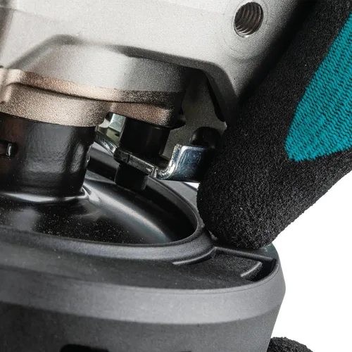 Vista 9 de Makita Amoladora angular de alta potencia GA4590 SJSII de 4-1/2