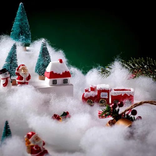 Vista 3 de Decoración de nieve falsa de Navidad de 12 onzas y 36 pies cuadrados, fibra artificial como nieve esponjosa, manta de nieve para interiores, manto