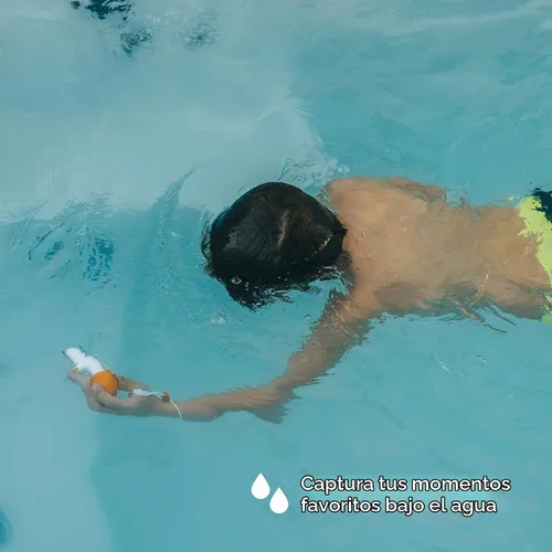 Vista 7 de Cámara submarina Polaroid - 18MP 4K UHD, impermeable para esnórquel y buceo con pantalla LCD, recargable por USB