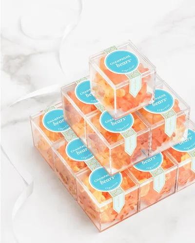 Vista 6 de Sugarfina Champagne Bears - Cubo de caramelo pequeño, ositos de goma, 3.3 onzas, 1 unidad Dulces prémium hechos para adultos