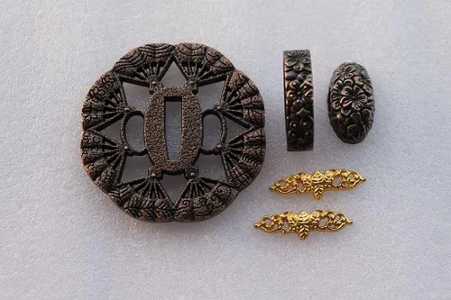 Vista 30 de Espada samurái japonesa KOSHIRAE – TSUBA FUCHI KASHIRA MENUKI 68-100