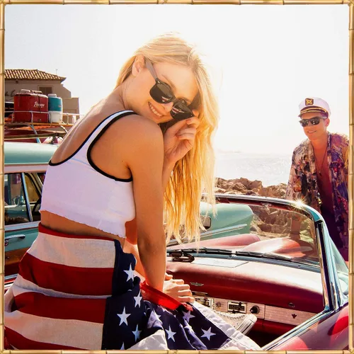 Vista 2 de Woodies Gafas de sol de madera polarizadas con funda de sol de bambú para hombres y mujeres, protección 100% UVAUVB