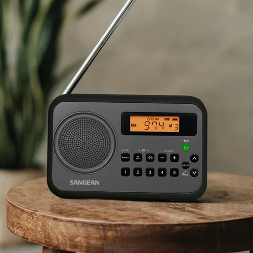 Vista 4 de Sangean PR-D18BK Radio digital portátil AM/FM/con parachoques protector (gris/negro) negro/gris
