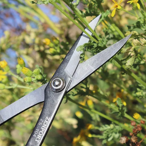 Vista 4 de Zenport ZS104 Tijeras de lujo, 8 pulgadas de largo, tijeras para horticultura y manualidades con cuchillas de acero al carbono duraderas, corte