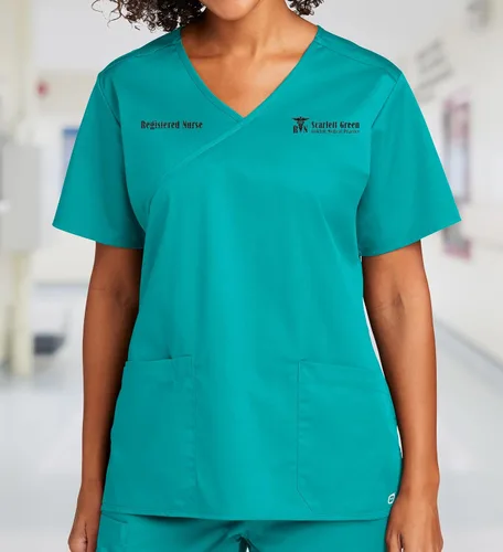 Vista 3 de Top de uniforme médico bordado con bordado para añadir tu logo de texto, iniciales de monograma, para mujer