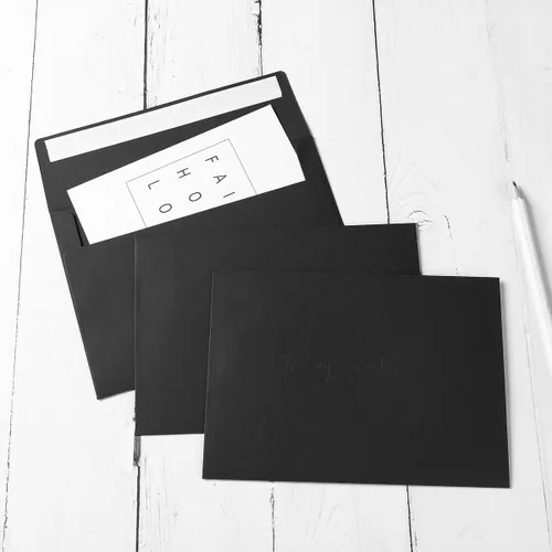 Vista 6 de Paquete de 50 sobres de 5 x 7 de colores autosellados para bodas, invitaciones de fiesta, tarjetas de felicitación, anuncios, fotos, 5.24 x 7.21