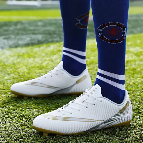 Vista 3 de rosyclo Zapatos de fútbol para hombres y mujeres, tacos de fútbol de césped para niños y jóvenes, tenis de fútbol FgAg de caña baja para unisex