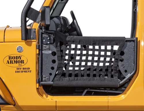 Vista 2 de Body Armor 4x4 JK-6139 GEN 3 puerta negra frontal para Jeep JK