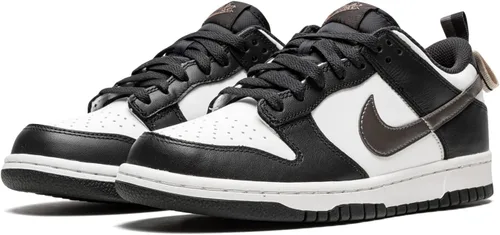 Vista 250 de Nike Kid's Dunk Low Sneaker