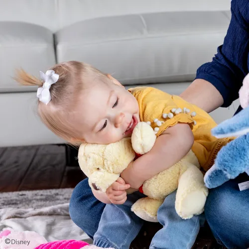 Vista 6 de Muñecos de peluches preferidos de los niños de Disney, Winnie the Pooh