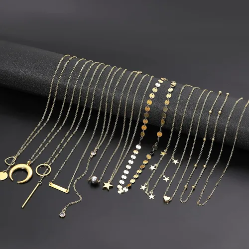 Vista 5 de Honsny 25 collares de gargantilla en capas para mujeres y niñas, juego de collar multicapa de oro, ajustable, delicado, luna, estrella, moneda