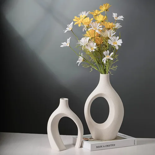 Vista 8 de Levvohd XL Juego de 2 jarrones beige de cerámica para decoración moderna del hogar, jarrones huecos florales modernos de estilo bohemio ecléctico