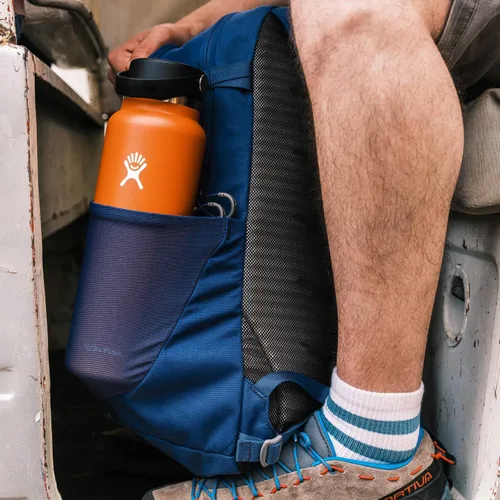Vista 6 de Hydro Flask Botella de agua – Acero inoxidable aislado – Tapa flexible de boca ancha, antiderrames, a prueba de fugas y recargable en agave de 20