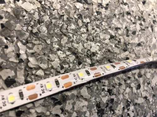 Vista 7 de RHR - Luces LED de carga con batería AA para caja de camión, luces LED de 18 pulgadas con interruptor y caja de batería AA