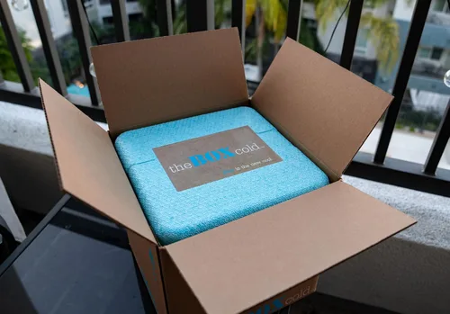 Vista 2 de Caja de envío fría aislada con enfriador de espuma, reutilizable, reciclable y multiusos, EPE USA theBOXcold