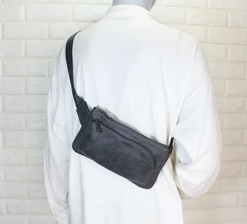 Vista 2 de Bestsent Bolso bandolera de cuero para hombre, mochila de hombro en el pecho, bolso cruzado impermeable al agua