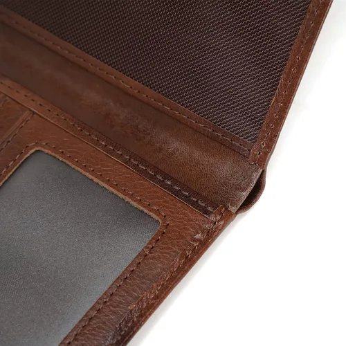 Vista 8 de Polare - Cartera de viaje de cuero con bloqueo RFID para pasaporte para hombres y mujeres Café