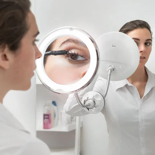 Vista 2 de Espejo de Aumento LED con Brazo Flexible y Ventosa Mizoom InnovaGoods