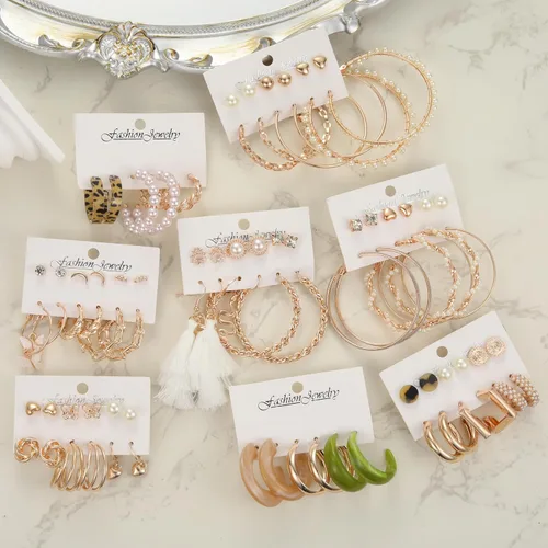 Vista 5 de Juego de 45 pares de aretes de aro dorados para niñas y mujeres, juego de aretes gruesos trenzados pequeños y grandes, aretes para mujer, paquete
