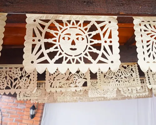 Vista 9 de Cartel de papel picado dorado – Cartel de papel picado dorado mate con purpurina para fiestas, bodas, despedidas de soltera, compromiso, baby