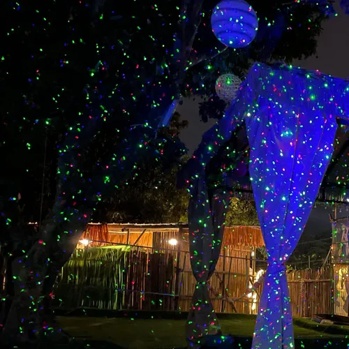 Vista 2 de Proyector de luces de jardín de Navidad con láser de luciérnaga