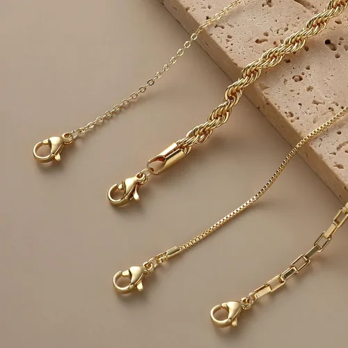 Vista 5 de Pulseras de oro para mujer, juego de pulseras en capas de oro de 14 quilates, delicadas cadenas de espiga de espiga, pulseras cubanas de oro