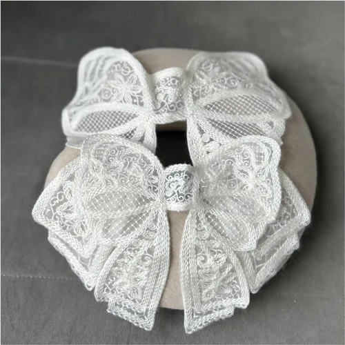Vista 4 de 2 piezas de parches de encaje con moño, parches de encaje bordados blancos para decoración de vestido de novia y boda