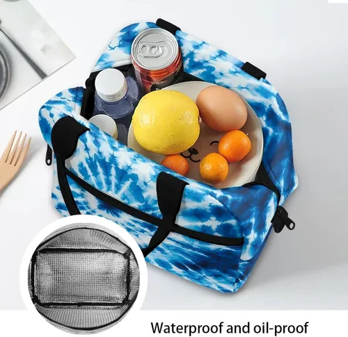 Vista 4 de doginthehole Bolsa de almuerzo portátil de teñido anudado azul, bolsa de almuerzo, organizador reutilizable, hielera para adultos, al aire libre