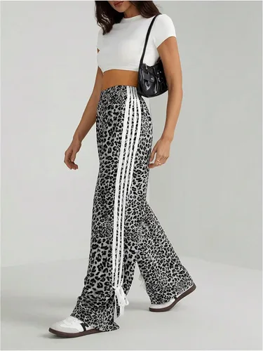 Vista 5 de Floerns Pantalones de pierna ancha con estampado de leopardo a rayas Y2K Gris
