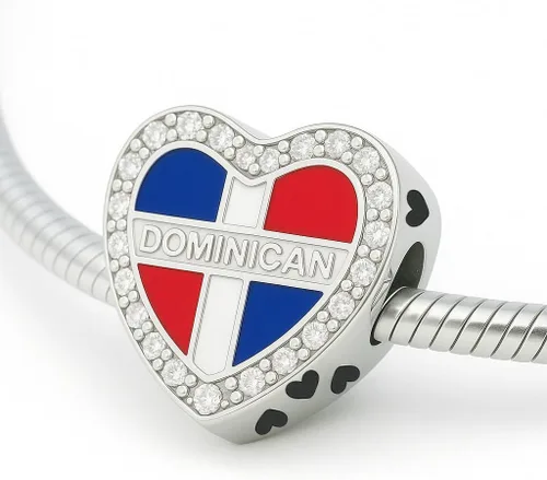 Vista 4 de Mapa del corazón dominicano y dije redondo, dije de regalo de República Dominicana, plata esterlina, regalo para esposa, mujeres, amigos, familia