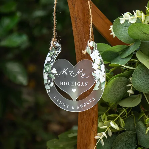 Vista 8 de callie Adorno de luz LED de Pascua personalizado para niños, diseño de conejito de plástico con nombre personalizado, decoración del hogar, regalo