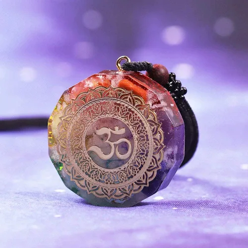 Vista 4 de Colgante de orgonita con símbolo Om collar luminoso collar de energía curativa de chakras joyería de meditación de 138 pulgadas Cristal ágata