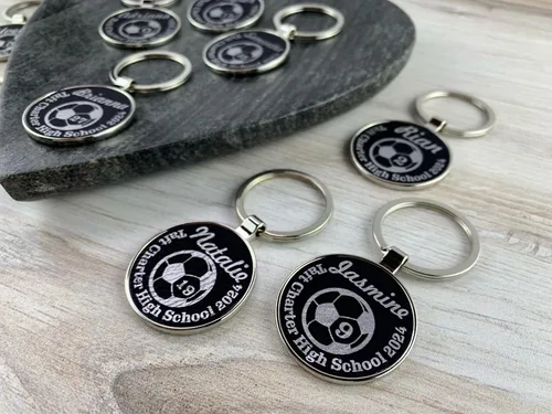 Vista 7 de Regalos de fútbol para personas mayores, llavero de fútbol senior, regalo de noche de fútbol para personas mayores, llavero de fútbol, regalos