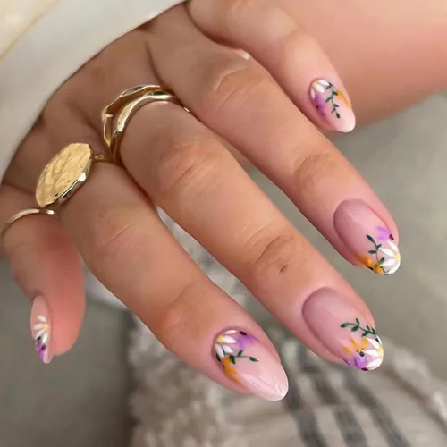 Vista 9 de RikView uñas postizas blancas en forma de almendra de longitud media, uñas adhesivas naturales, uñas en relieve con diseño de margarita