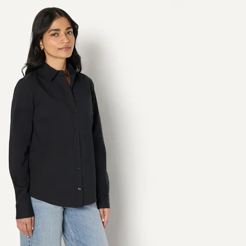 Vista 2 de Amazon Essentials Camisa de vestir con botones y popelina elástica de ajuste regular para mujer