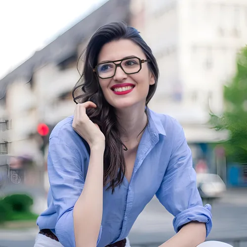Vista 3 de FEISEDY Gafas de lectura vintage cuadradas con bloqueo de luz azul, para mujeres y hombres, de los años 70, planos, estilo aviador, Gafas B0090