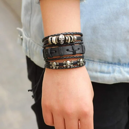 Vista 5 de TURTLEDOVE Pulsera ancha de cuero trenzado - Pulsera punk con calavera para motociclista, rockero