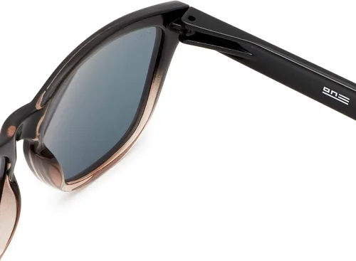 Vista 146 de Hawkers One Sunglasses for Men and Women - 100% UV400 Protection - Lightweight and Square Sunglasses