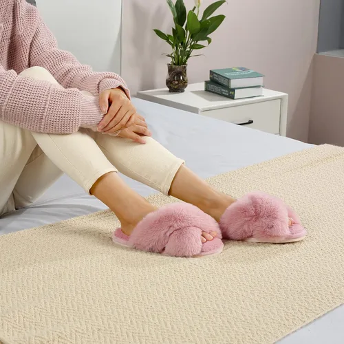 Vista 5 de Parlovable Women's Cross Band Slippers Fuzzy Soft House Slippers Plush Furry Warm Cozy Open Toe Fluffy Home Shoes Comfy Indoor Outdoor Slip On