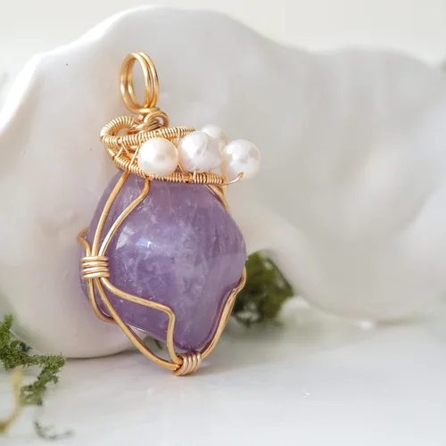 Vista 9 de Collar de cristal llamativo con piedra natal y perla para mujer - chapado en oro