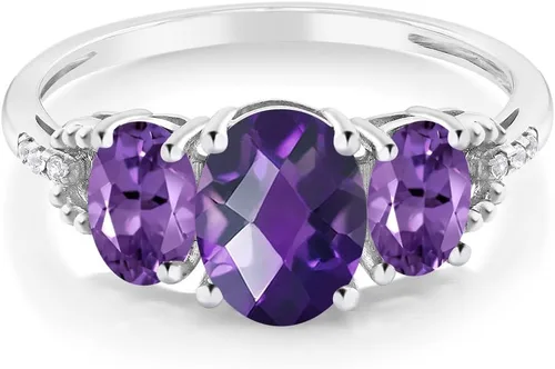 Vista 2 de Gem Stone King Anillo de compromiso ovalado de oro blanco de 10 quilates, amatista púrpura y diamante con detalle de 3 piedras