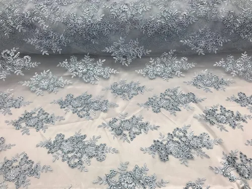 Vista 2 de Valentina Textil Lentejuelas Tela de encaje con adornos en malla VT-012 (1 yarda, azul bebé)