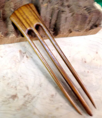 Vista 2 de JWL (1) Horquilla de madera de teca de tres puntas de 6 pulgadas para el pelo recto, estilo hawaiano