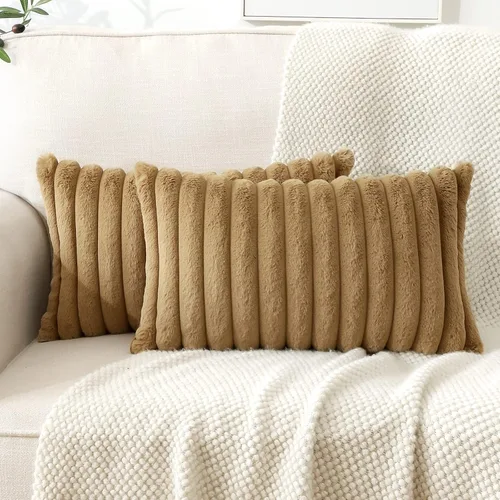 Vista 23 de Soleebee Juego de 2 fundas de cojín decorativo de terciopelo suave y acogedor, fundas de piel sintética de conejo para sofá, cama, silla, cojines