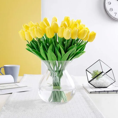 Vista 16 de Tulipanes artificiales de 12 piezas, de tacto real, tulipanes falsos de poliuretano, arreglo floral en ramo para decoración de fiesta en el hogar