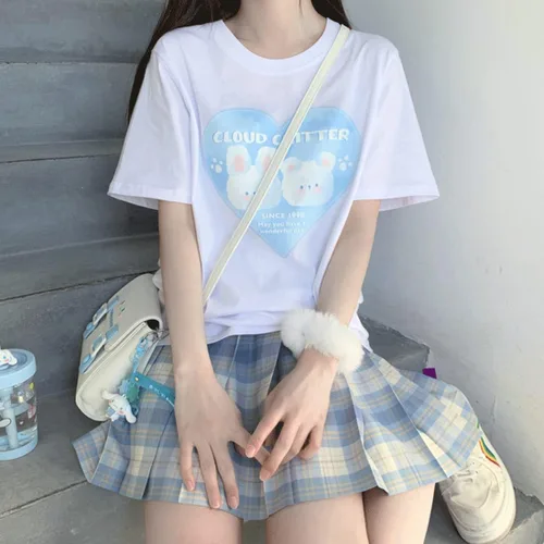 Vista 2 de Kawaii Clothes - Camiseta de cuello redondo con estampado de corazón de dibujos animados pastel