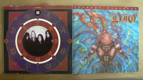 Vista 5 de Strange Highways