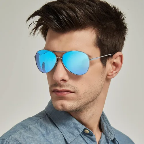 Vista 8 de BOTPOV Gafas de sol de aviador para hombres y mujeres, polarizadas, protección UV400, lente espejada, marco de metal con bisagras de resorte..