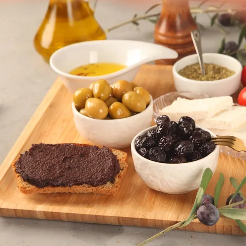 Vista 6 de Marmarabirlik, Aceitunas negras para untar picantes, pasta de aceitunas turcas y tapenade, sabor mediterráneo gourmet, perfecto para sándwiches
