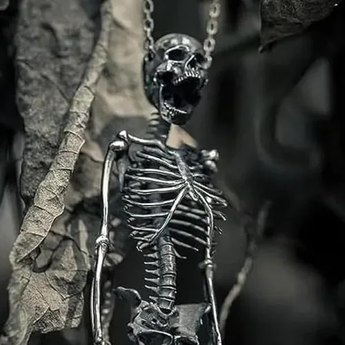 Vista 7 de Colgante de esqueleto de cuerpo completo, collar con colgante vintage de calavera única, colgante de calavera gótica, regalo de joyería para él